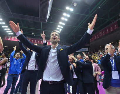 Imoco Volley Conegliano: Daniele Santarelli al settimo celo per la vittoria della Coppa Italia