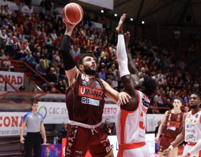 L’Umana Reyer Venezia attende l'Estra Pistoia al palasport Taliercio